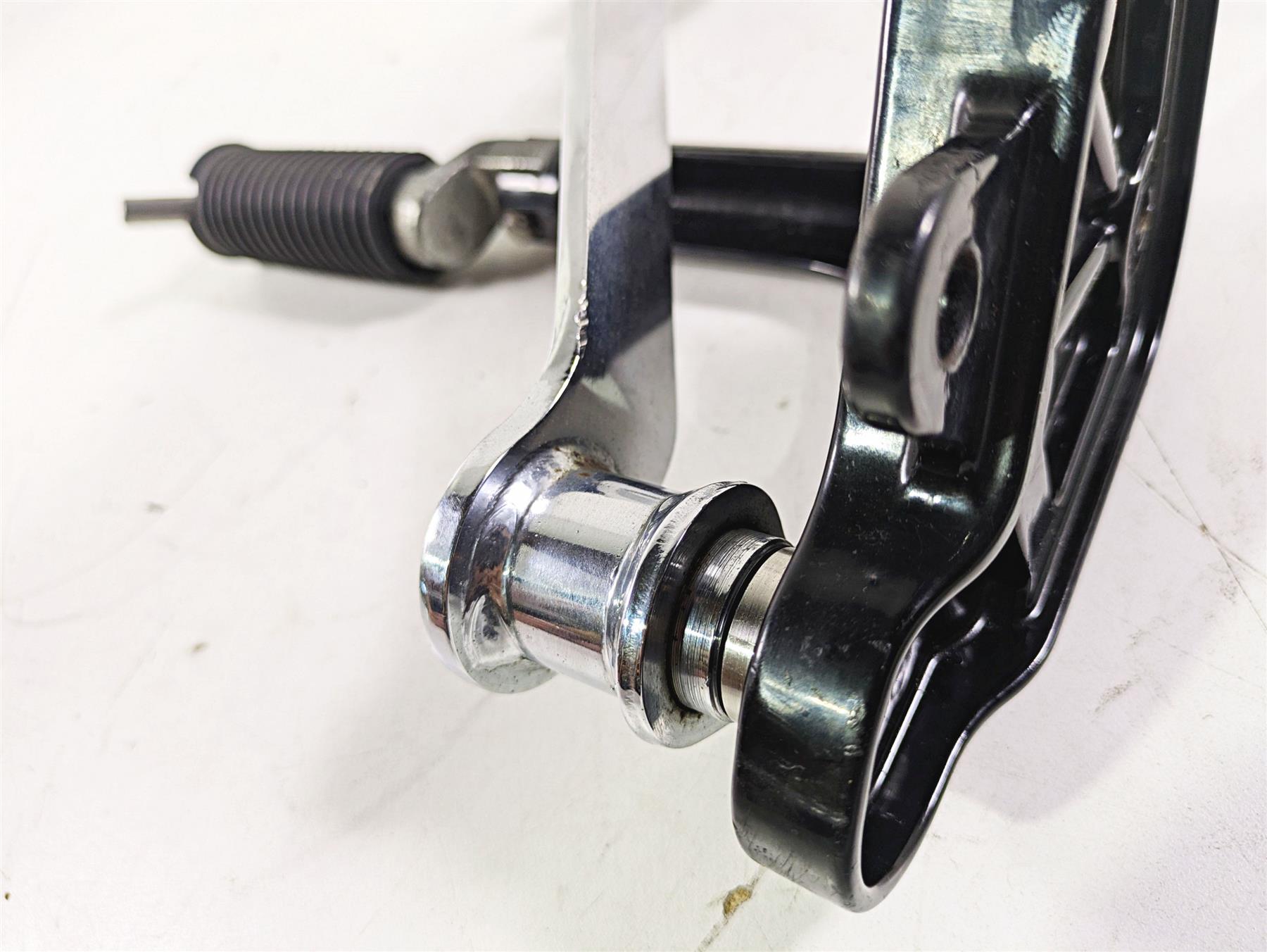 2009 Harley FXCWC Softail Rocker Right Front Footpeg Brake Pedal Set 50600027BHP {{ shop.shopifyCountryName }} - Mototech271