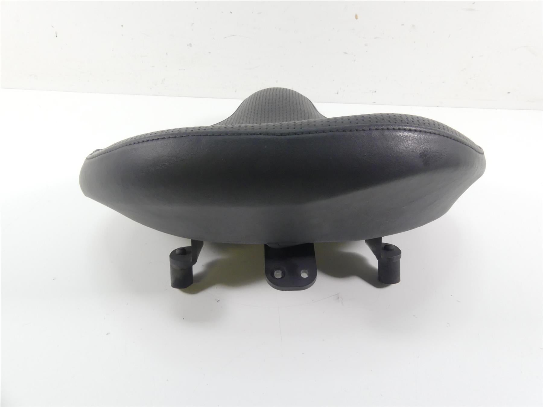 2016 Harley Touring FLHTP Electra Glide Solo Seat Saddle & Mount 52000033 {{ shop.shopifyCountryName }} - Mototech271