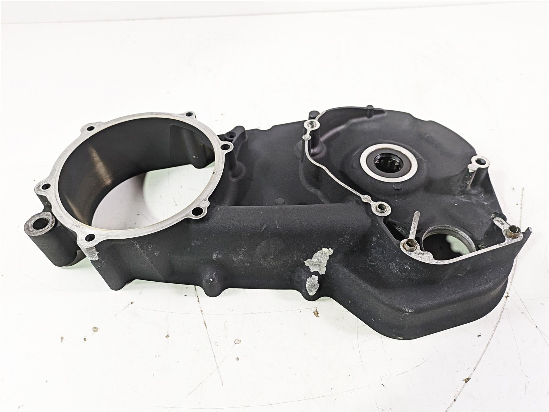 2007 Harley Touring FLHTCU SE CVO E-Glide Inner Primary Clutch Cover 60677-07 {{ shop.shopifyCountryName }} - Mototech271