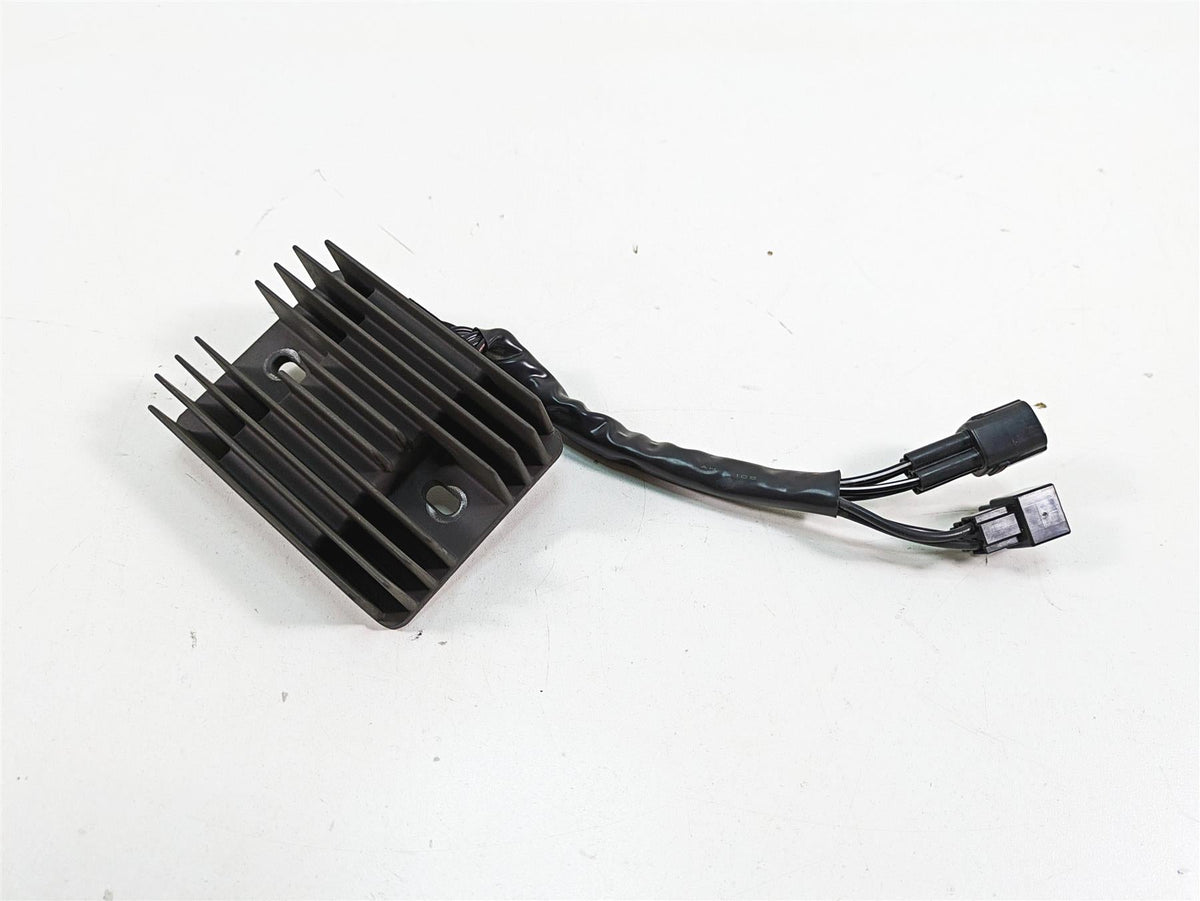 2022 Suzuki GSXR 750 Rectifier Voltage Regulator 2800-47H00 SH811AA {{ shop.shopifyCountryName }} - Mototech271