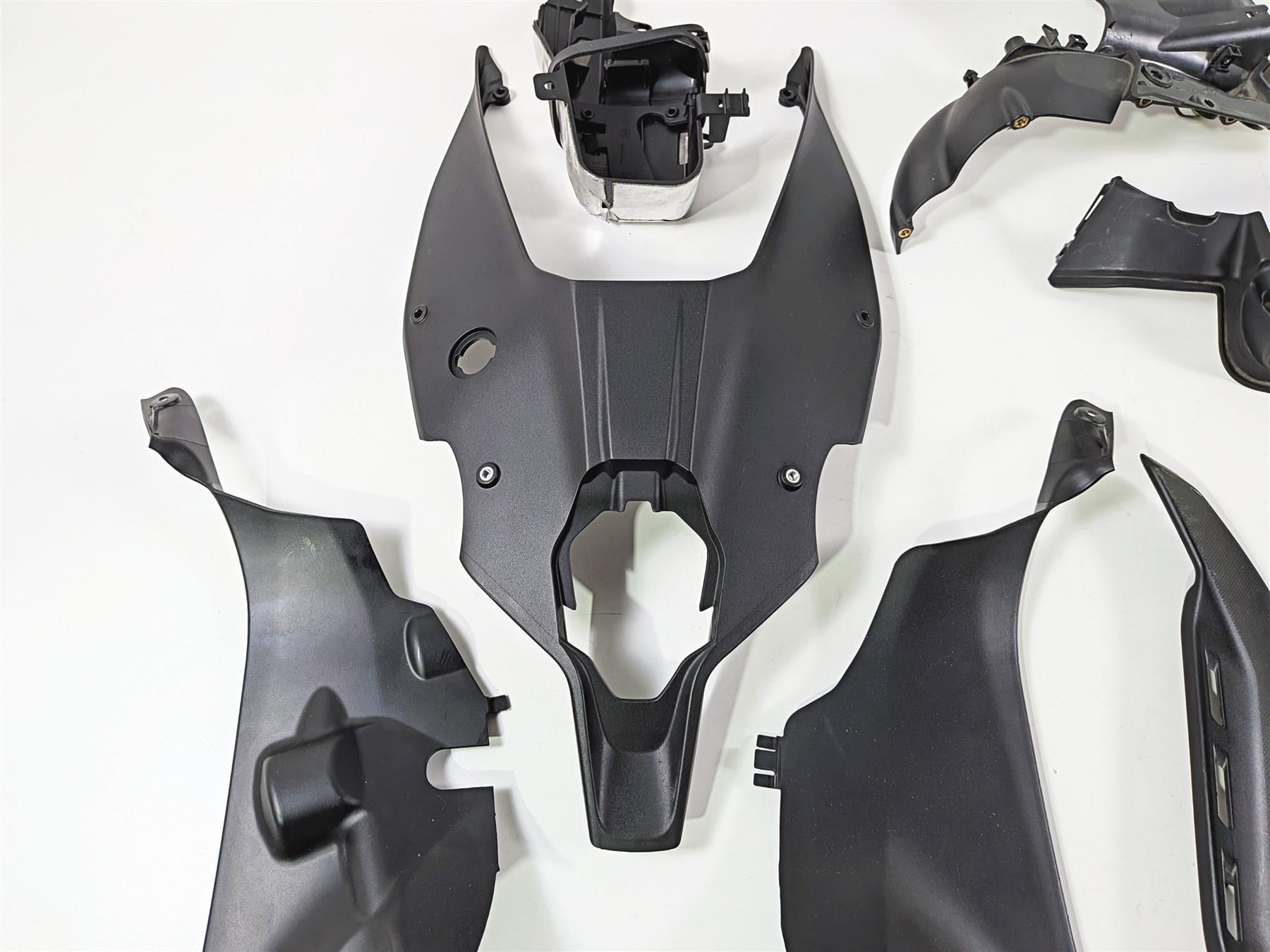 2019 Ducati Panigale V4S V4 S Corse Frame Engine Infill Covers Set 48212441A {{ shop.shopifyCountryName }} - Mototech271