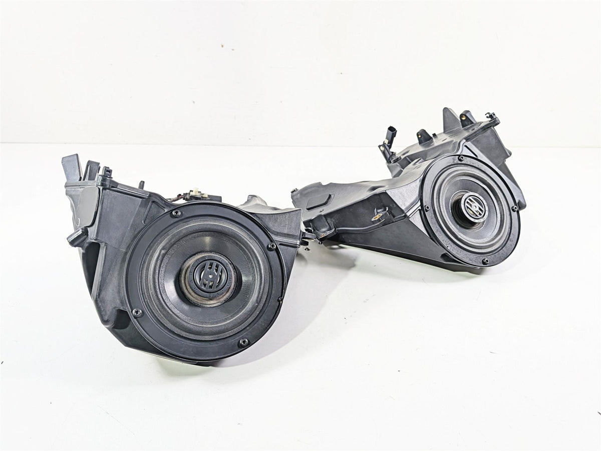 2020 Harley Touring FLTRK Road Glide Left Right Speaker & Housing Set 76000458 {{ shop.shopifyCountryName }} - Mototech271