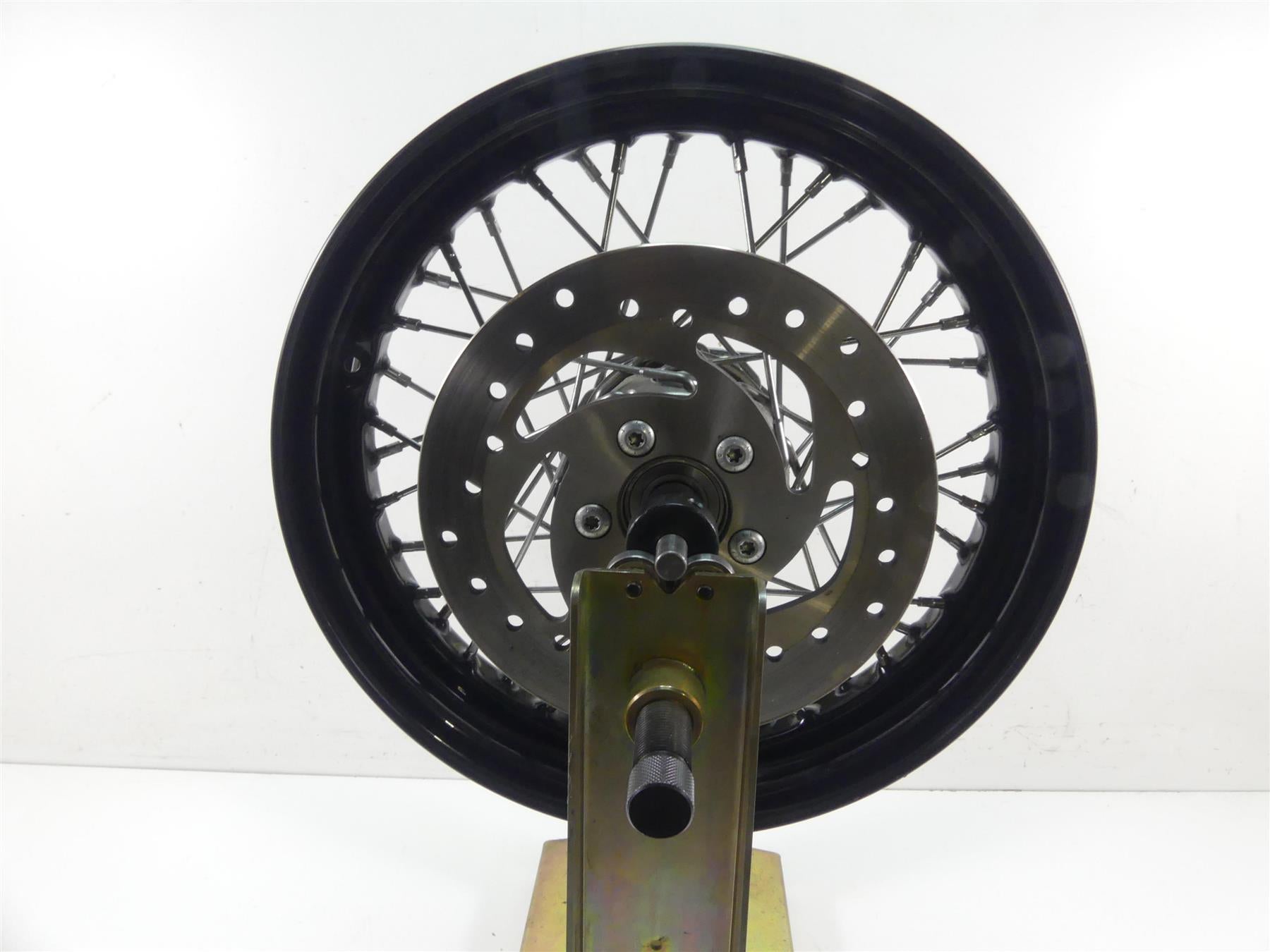 2018 Harley Sportster XL1200 Custom 16x3 Rear Wheel Rim - Read 41478-10A {{ shop.shopifyCountryName }} - Mototech271