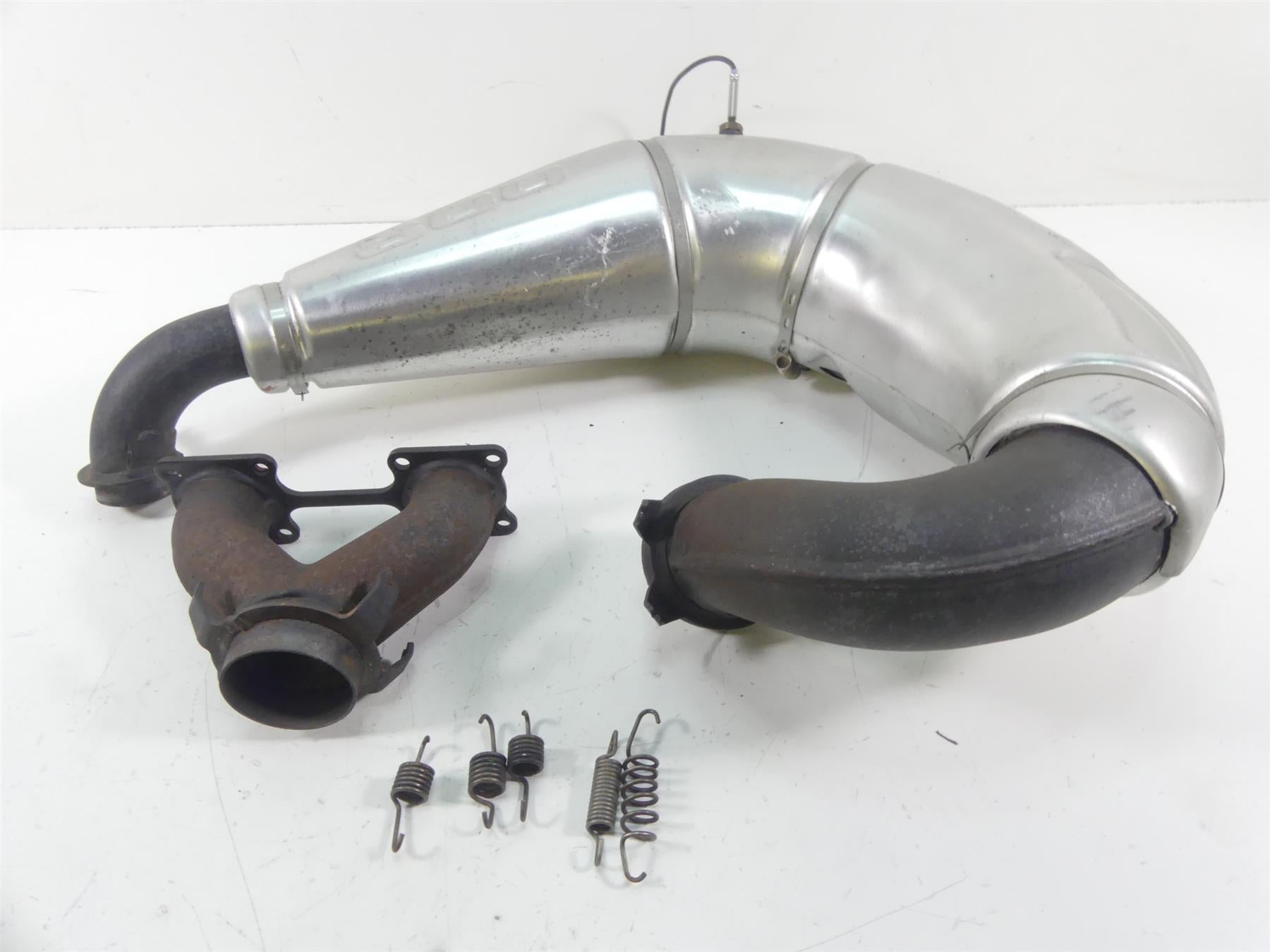 2017 Arctic Mountain Cat M8000 153 Exhaust Header Combustion Chamber 2712-013 {{ shop.shopifyCountryName }} - Mototech271