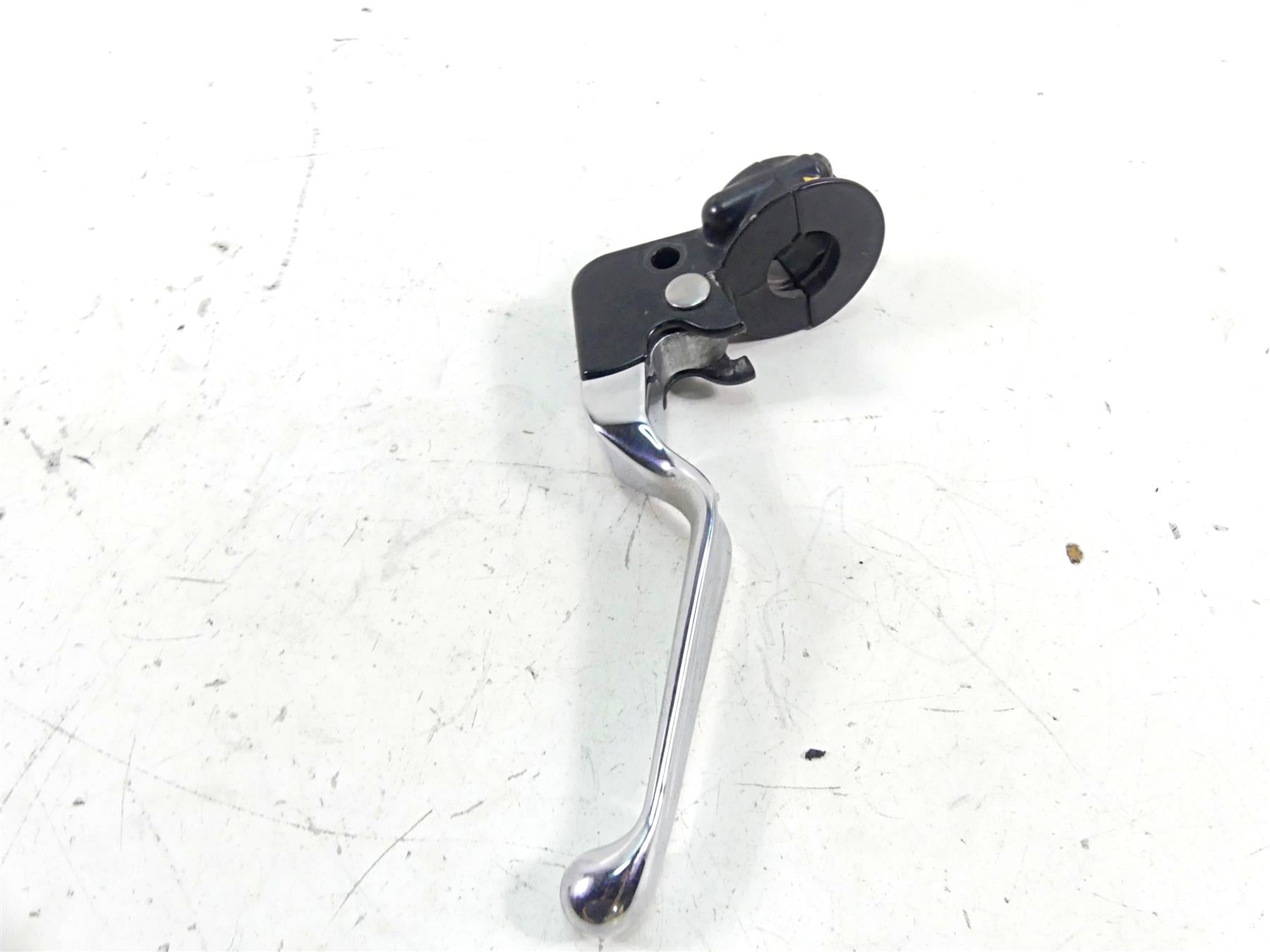 2002 Harley Touring FLHTC Electra Glide Clutch Perch & Chrome Lever 45015-96 {{ shop.shopifyCountryName }} - Mototech271