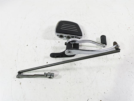 2013 Harley FXDWG Dyna Wide Glide Left Floorboard + Fw Controls - Read 33693-03 {{ shop.shopifyCountryName }} - Mototech271