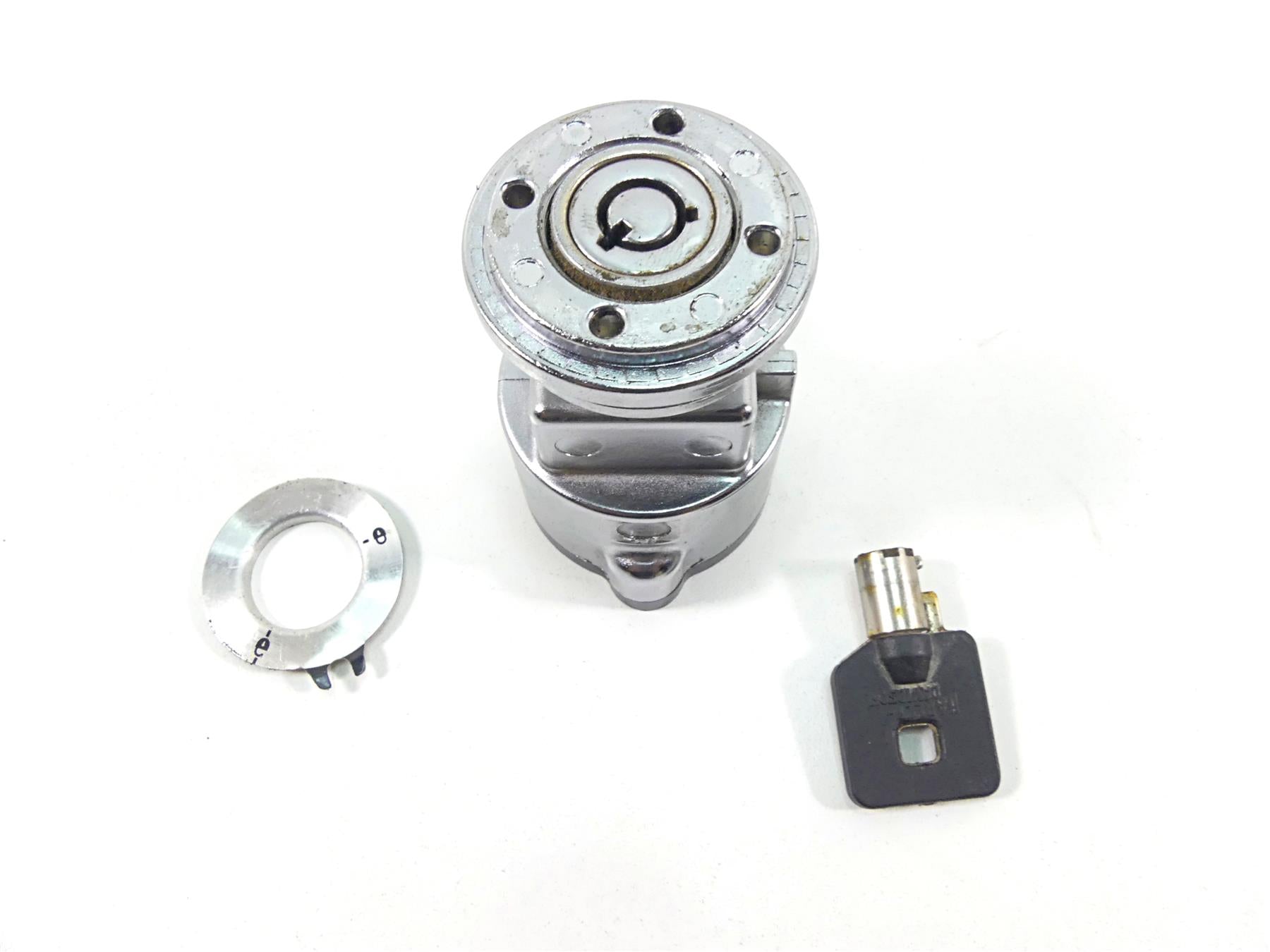 2010 Harley FXDF Dyna Fat Bob Ignition Switch Steering Lock Set 71430-06B {{ shop.shopifyCountryName }} - Mototech271