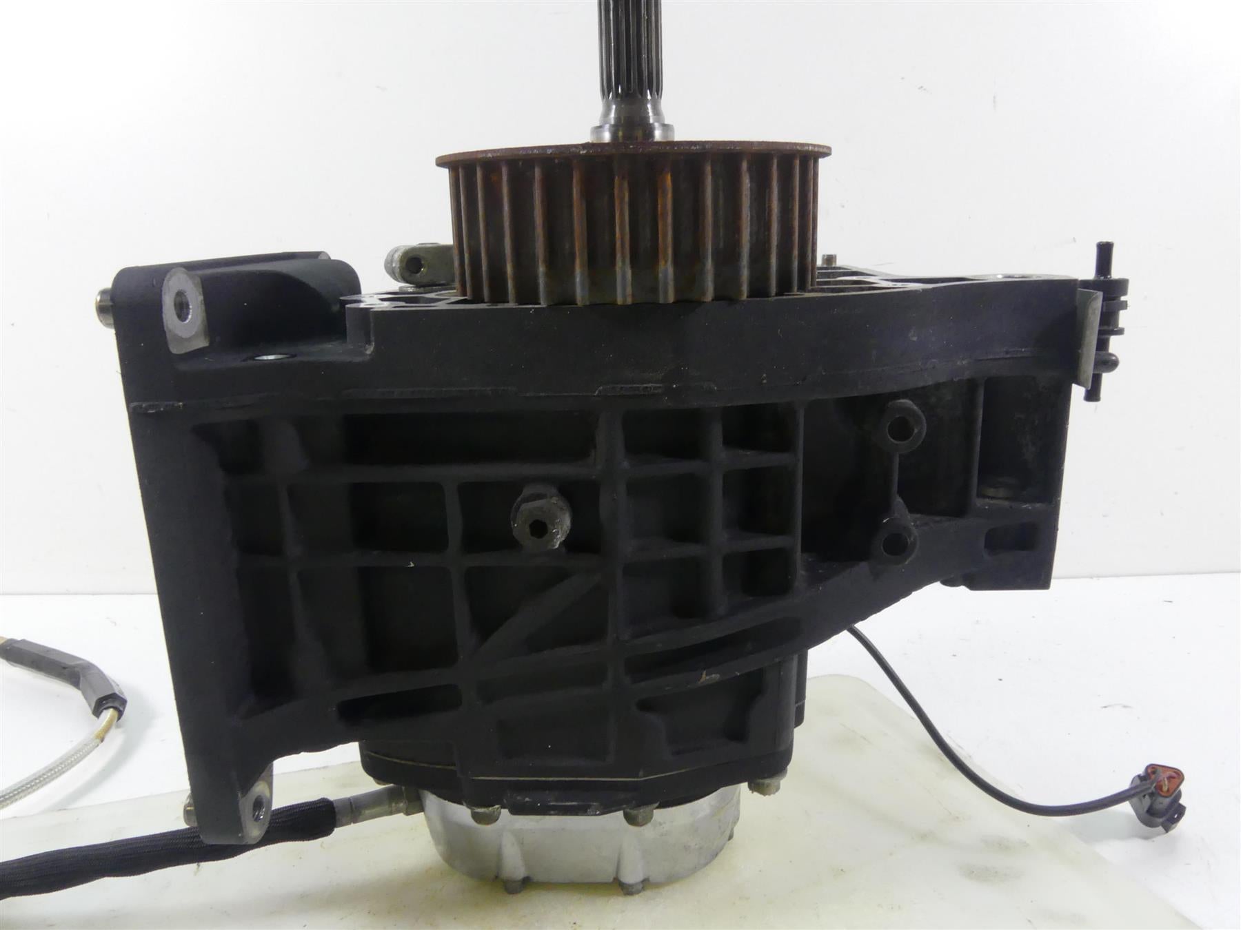 2002 Harley Softail FXSTDI Deuce 5-Speed Transmission Gear Box 37K 33052-02 {{ shop.shopifyCountryName }} - Mototech271