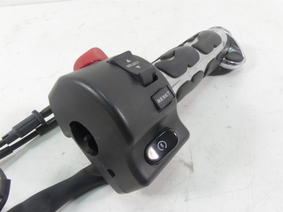 2007 Yamaha XVS1300 V-Star Right Hand Start Kill Control Switch 3D8-83972-00-00 {{ shop.shopifyCountryName }} - Mototech271