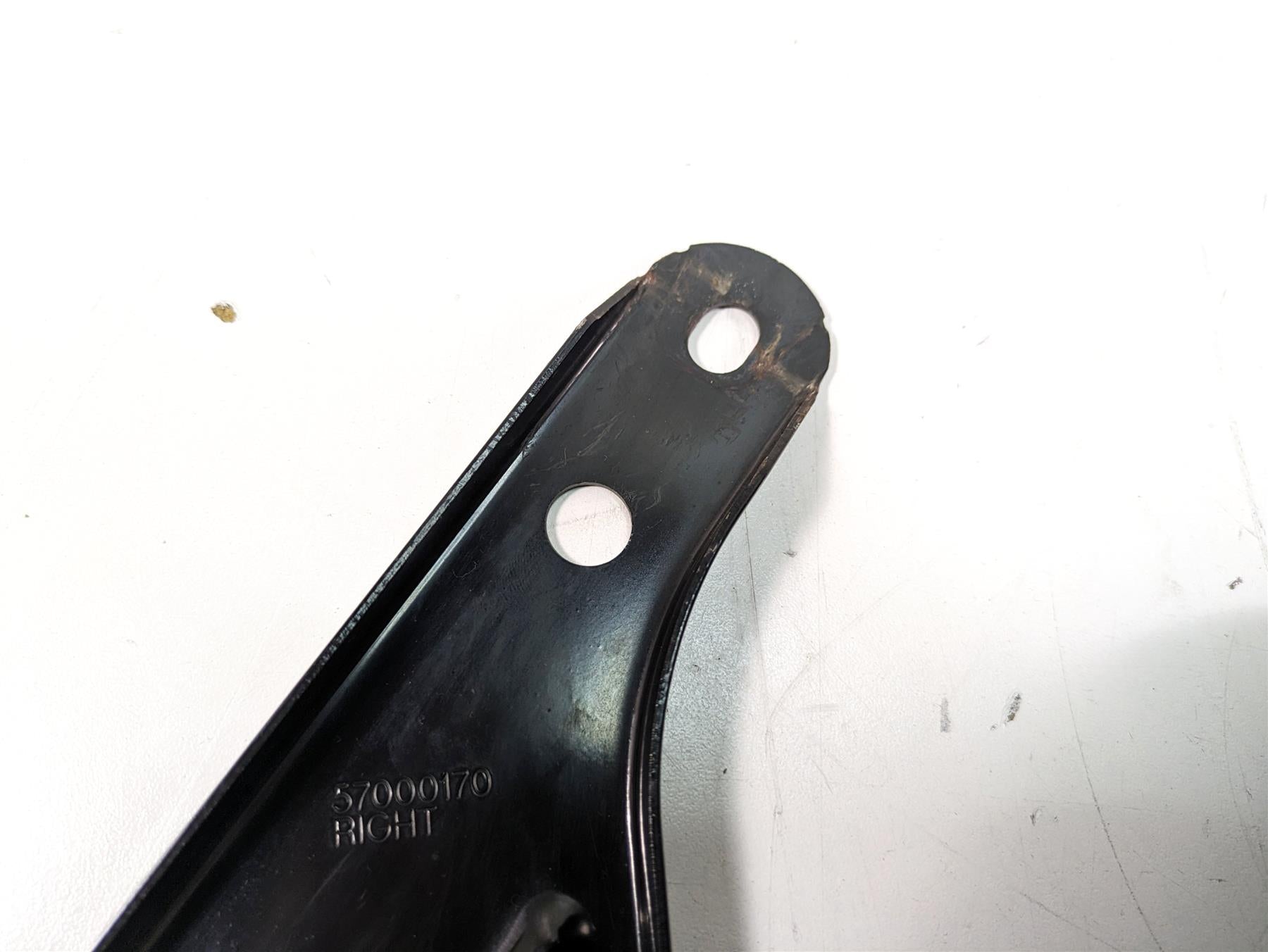 2014 Harley Touring FLHTK Electra Glide Front Fairing Mount Holder Set 57000186 {{ shop.shopifyCountryName }} - Mototech271