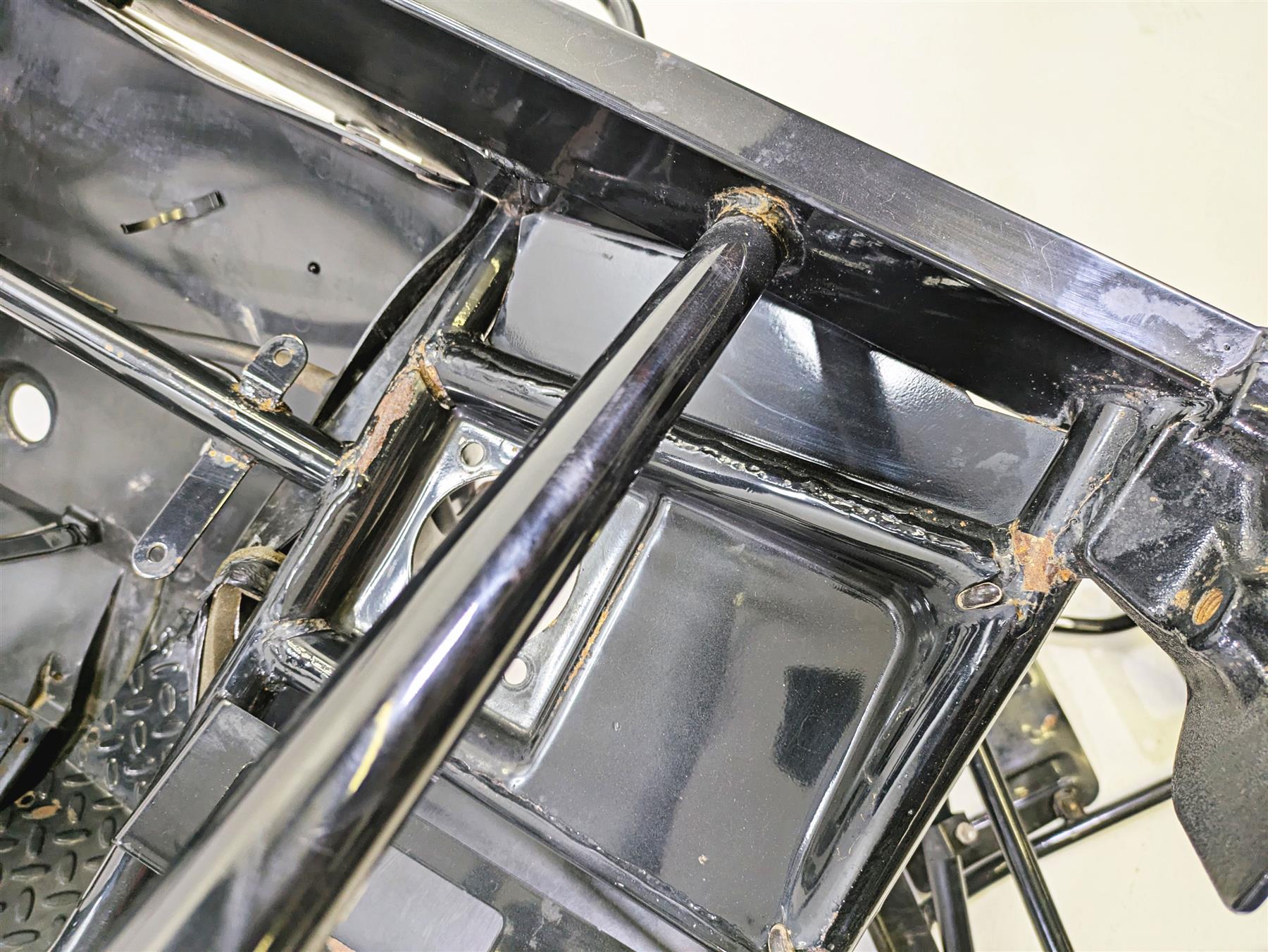 2010 Kawasaki 610 4x4 Mule Straight Main Frame Chassis & Foot Pedals With Clean Texas Title {{ shop.shopifyCountryName }} - Mototech271