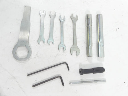 2007 Yamaha FZ1 Fazer Oem Tool Kit Set Bag Box Tools 2D1-28100-00-00 {{ shop.shopifyCountryName }} - Mototech271