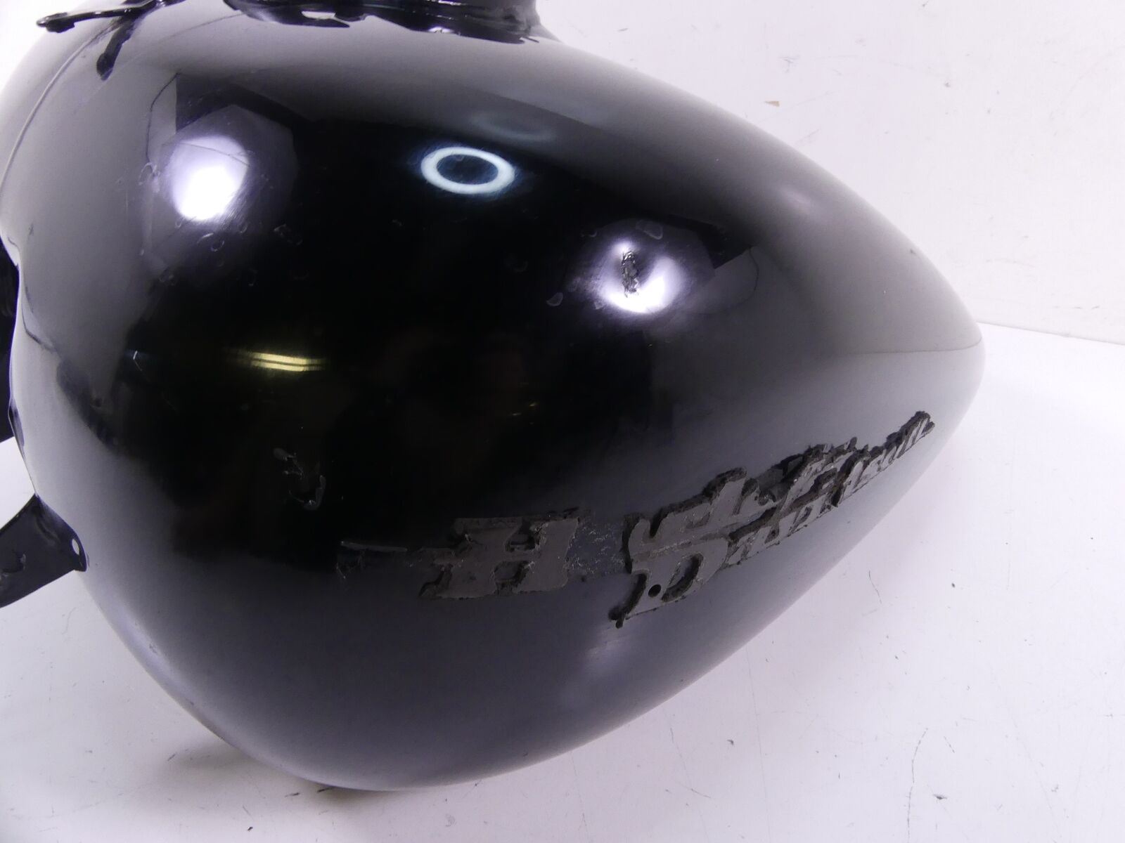 2010 Harley Touring FLHX Street Glide Fuel gas petrol Tank -dented 61356-08 {{ shop.shopifyCountryName }} - Mototech271