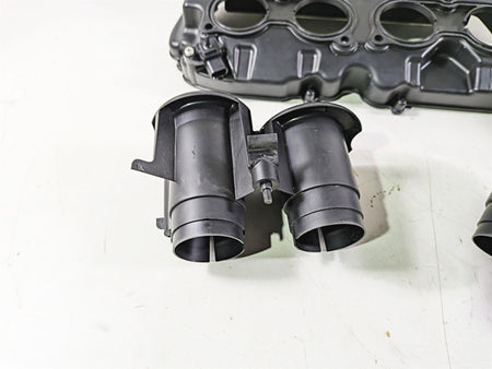 2008 Honda CBR1000RR SC59 Air Box Filter & Upper Injectors -Read 17220-MFL-000 {{ shop.shopifyCountryName }} - Mototech271