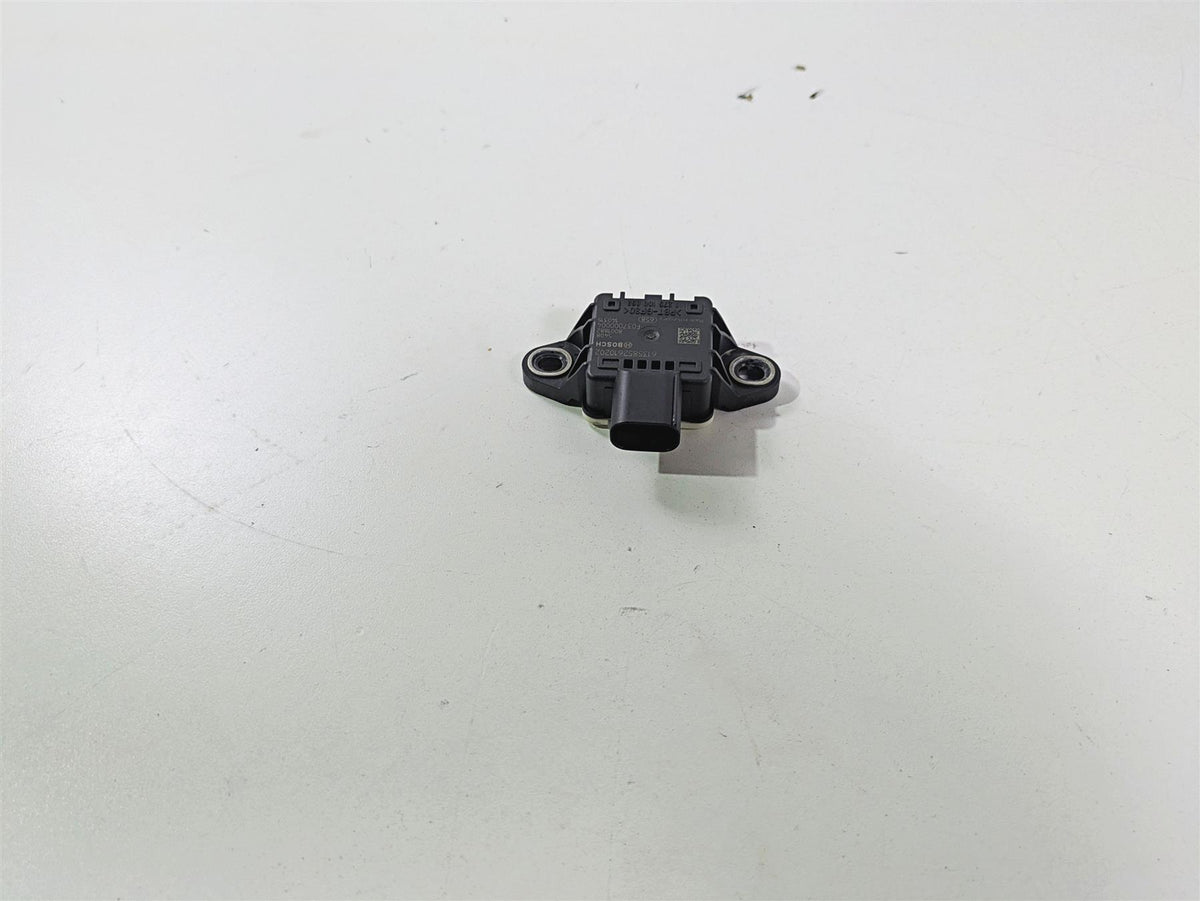 2014 BMW K1600 GTL K48 Speed Sensor Box Bosch 61358526102 {{ shop.shopifyCountryName }} - Mototech271