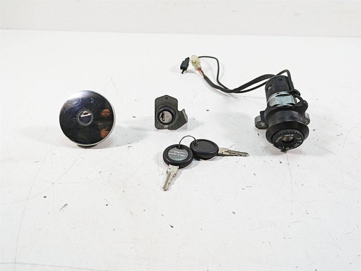 2014 Moto Guzzi California 1400 T Ignition Switch Key Lock Tank Cap Set B063709 {{ shop.shopifyCountryName }} - Mototech271