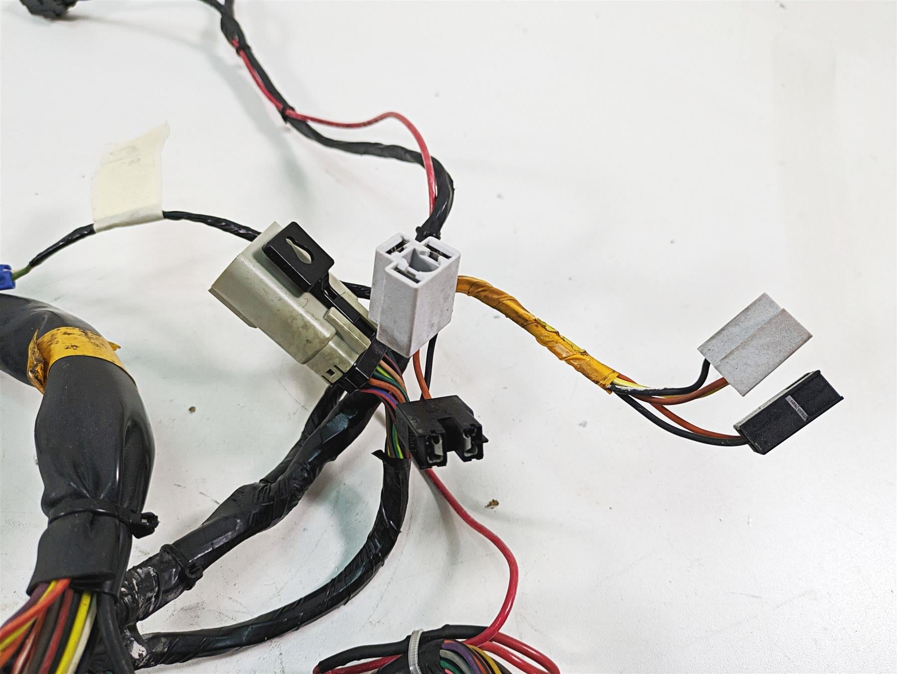 2011 Harley Touring FLTRU Road Glide Front Fairing Wiring - Read 70274-10 {{ shop.shopifyCountryName }} - Mototech271