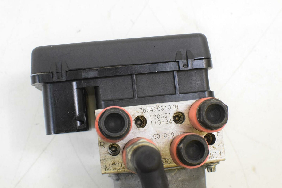 2013 KTM 690 Duke Abs Brake Module Pressure Pump 76042031000 {{ shop.shopifyCountryName }} - Mototech271