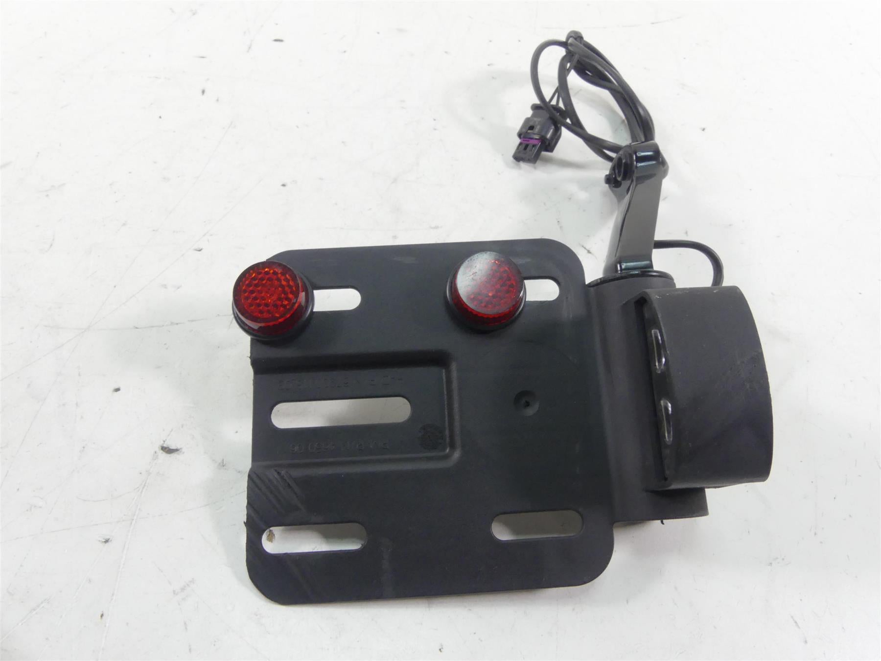 2019 Harley Softail FXBB Street Bob Side License Plate Holder Mount 67900115 {{ shop.shopifyCountryName }} - Mototech271