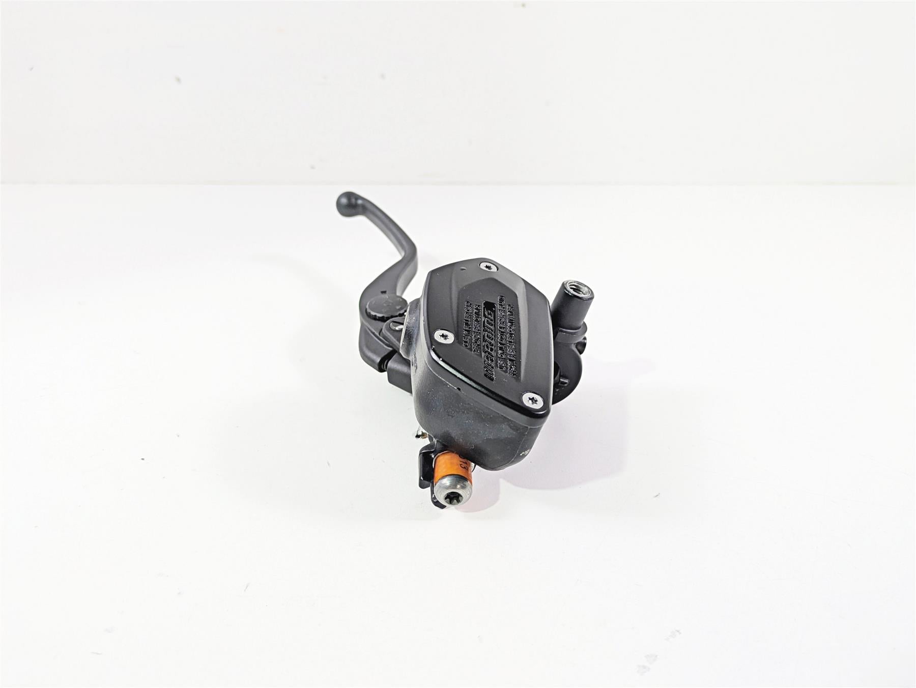 2018 BMW R nineT Urban GS K33 Nissin Front Brake Master Cylinder 32728563845 {{ shop.shopifyCountryName }} - Mototech271