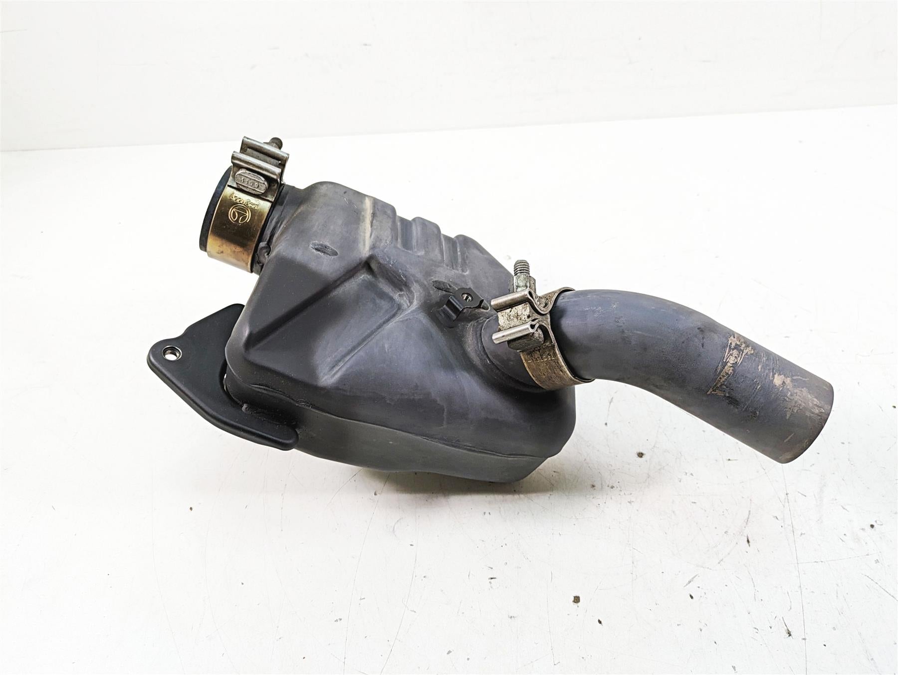 2022 Harley RA1250 S Pan America Oem Exhaust Chamber Middle Section 64900743 {{ shop.shopifyCountryName }} - Mototech271