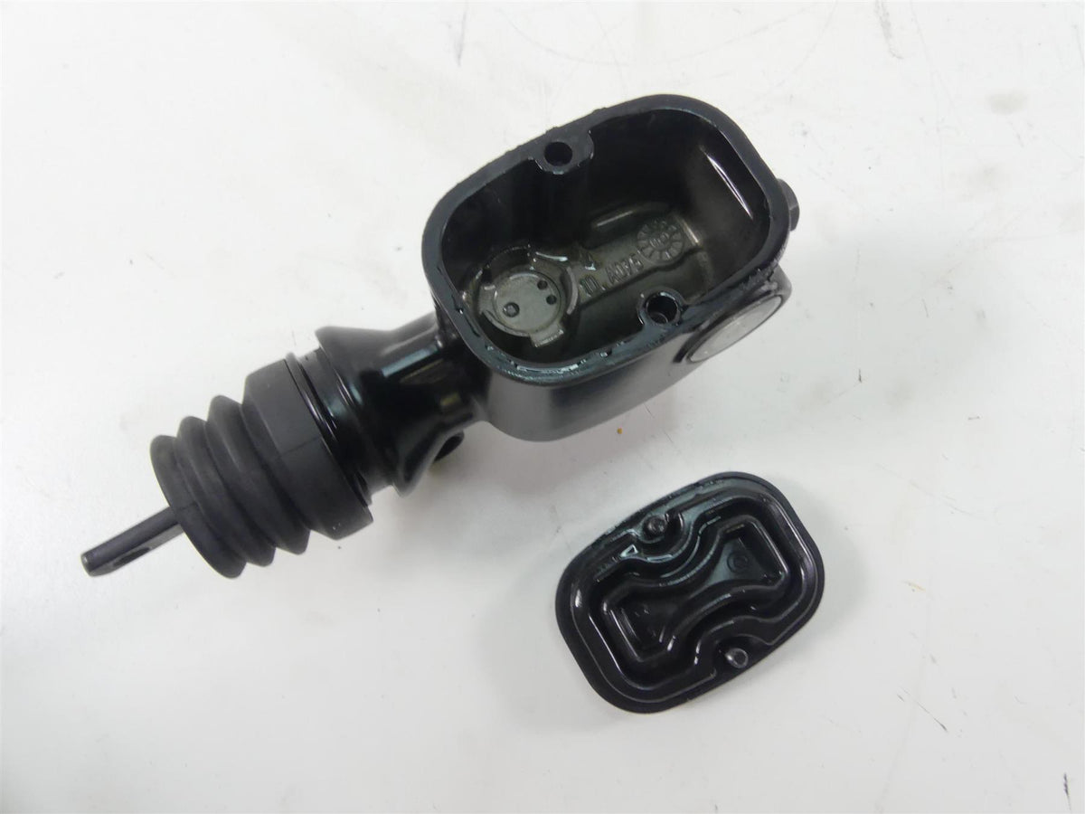 2011 Harley Touring FLTRU Road Glide Brembo Rear Brake Master Cylinder 41700028A {{ shop.shopifyCountryName }} - Mototech271