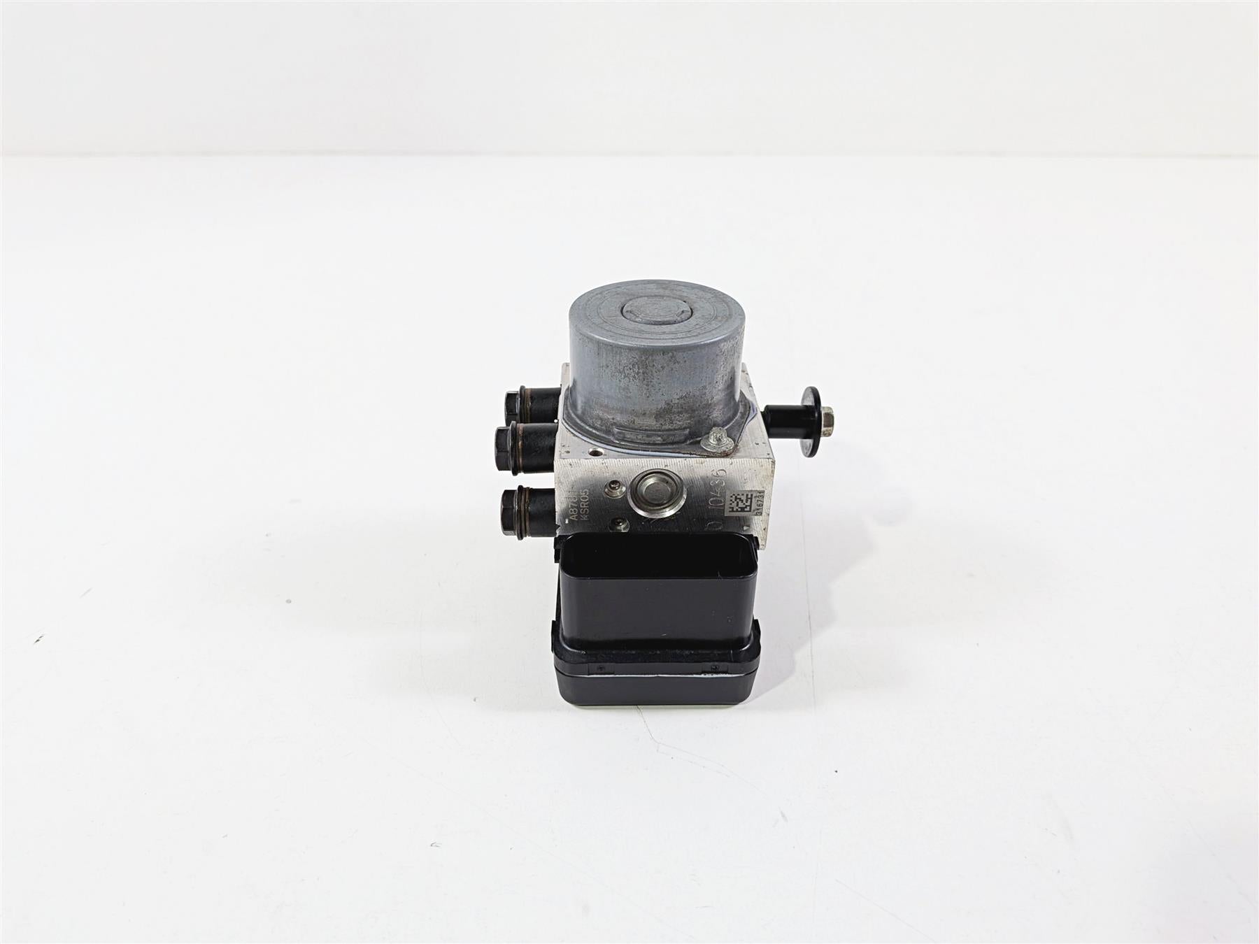 2015 Ducati Diavel Dark Abs Brake Pump Module 54240491A-Mototech271