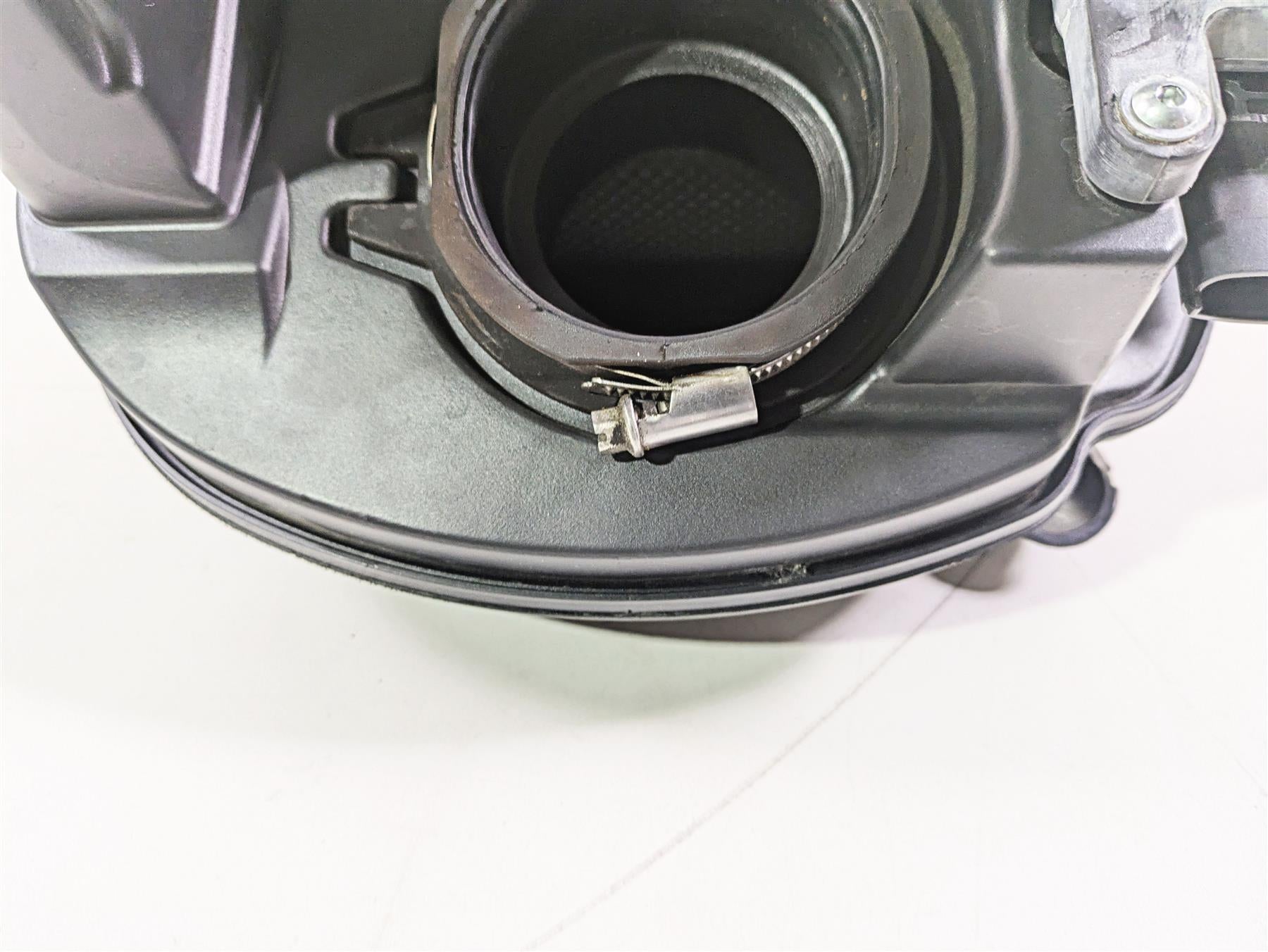 2015 Ducati Hypermotard 821 SP Air Box Cleaner Breather Filter 44212691B {{ shop.shopifyCountryName }} - Mototech271