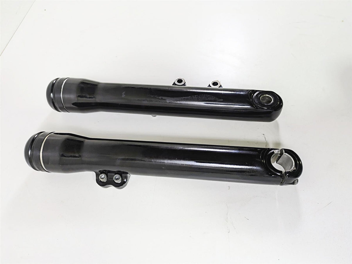 2011 Harley FXDC Dyna Super Glide Showa Front Fork Lowers 49 46607-06A 46608-06B {{ shop.shopifyCountryName }} - Mototech271