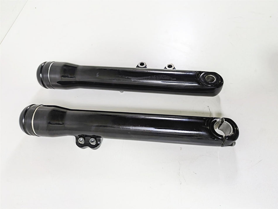 2011 Harley FXDC Dyna Super Glide Showa Front Fork Lowers 49 46607-06A 46608-06B {{ shop.shopifyCountryName }} - Mototech271