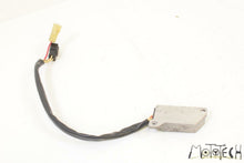 Load image into Gallery viewer, 1995 Yamaha V Max 1200 TOURMAX Rectifier Voltage Regulator 42X-81960-A1-00 | Mototech271

