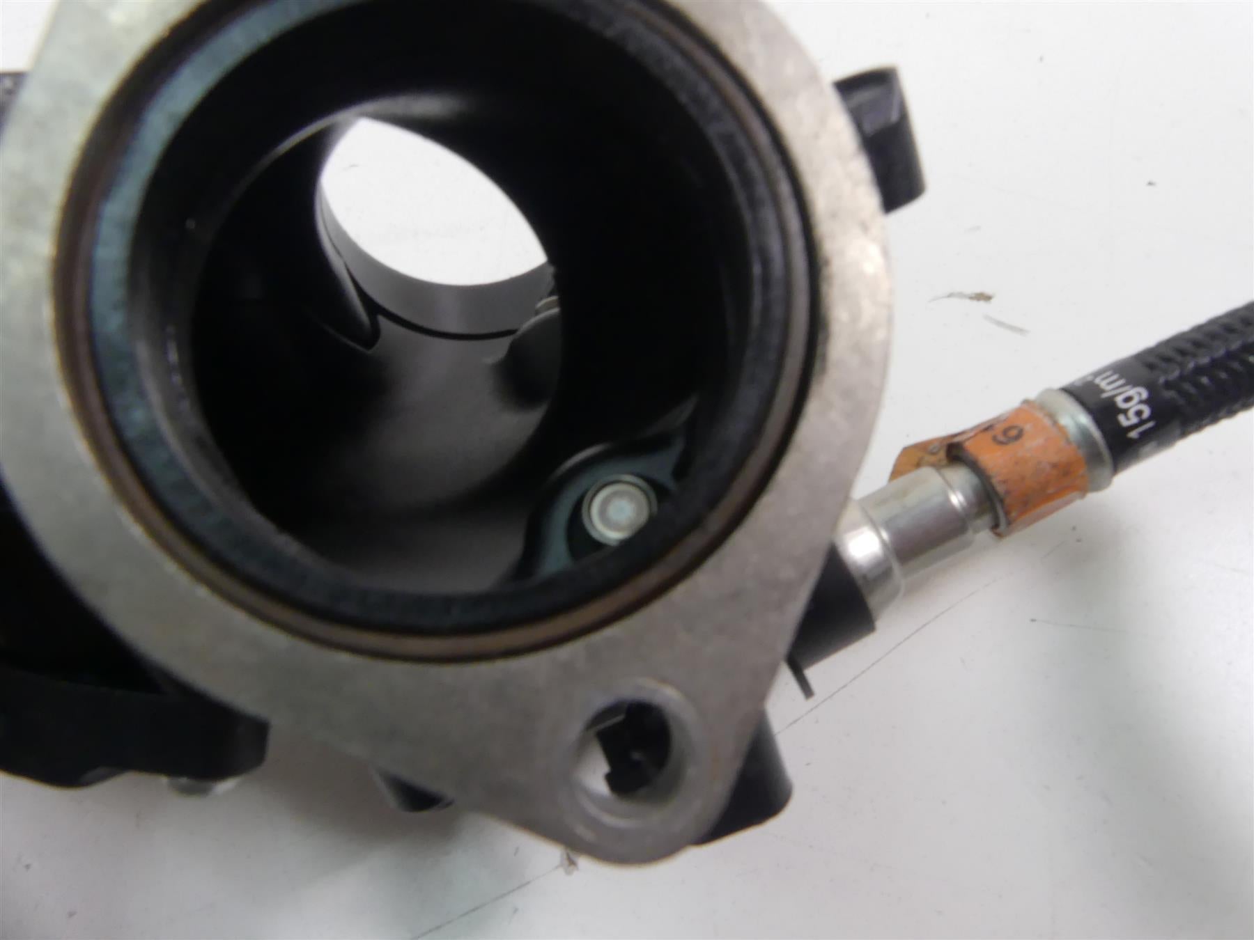 2017 Harley Touring FLHTKL Electra Glide Throttle Body Fuel Injection 27300121 {{ shop.shopifyCountryName }} - Mototech271
