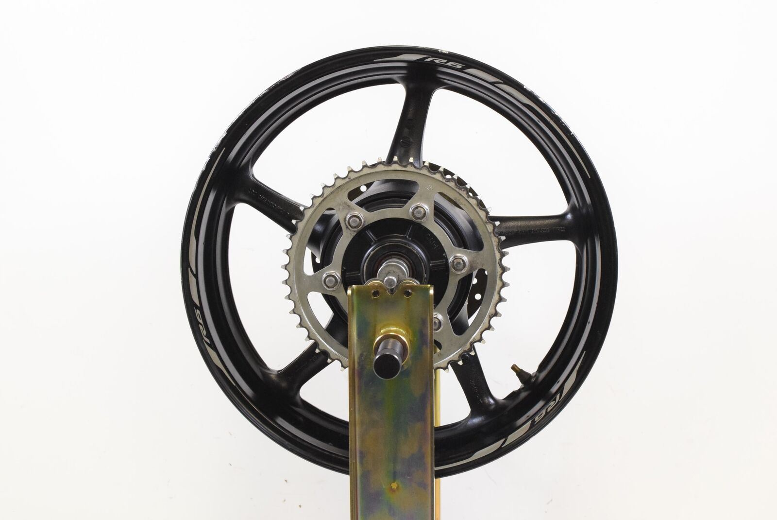 2016 Yamaha YZFR6 YZF R6 Rear Wheel Rim DENT 17x5.5 5SL-25338-00 {{ shop.shopifyCountryName }} - Mototech271