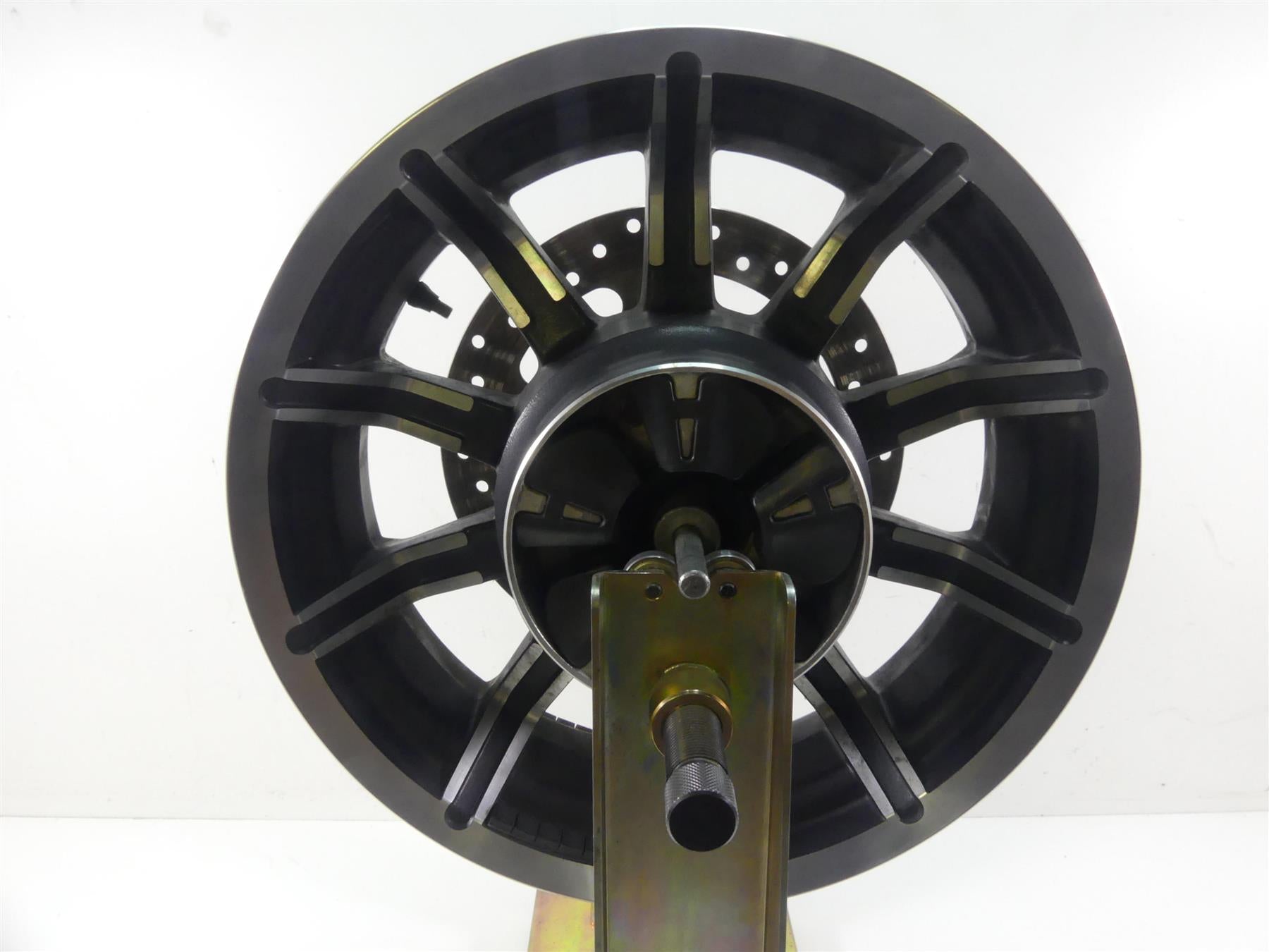 2016 Harley Touring FLHTP Electra Glide Rear 16x5 Impeller Wheel Rim 40900026 {{ shop.shopifyCountryName }} - Mototech271