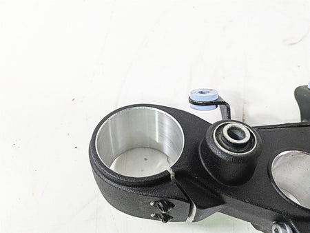 2018 Ducati Hypermotard 939 SP Upper Triple Tree Steering Clamp 34110972AA {{ shop.shopifyCountryName }} - Mototech271
