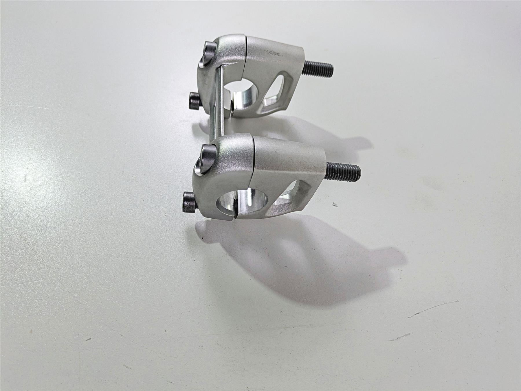 2022 BMW RnineT Pure K22 Handlebar Riser Holder Set 32718538049 32718538047 {{ shop.shopifyCountryName }} - Mototech271