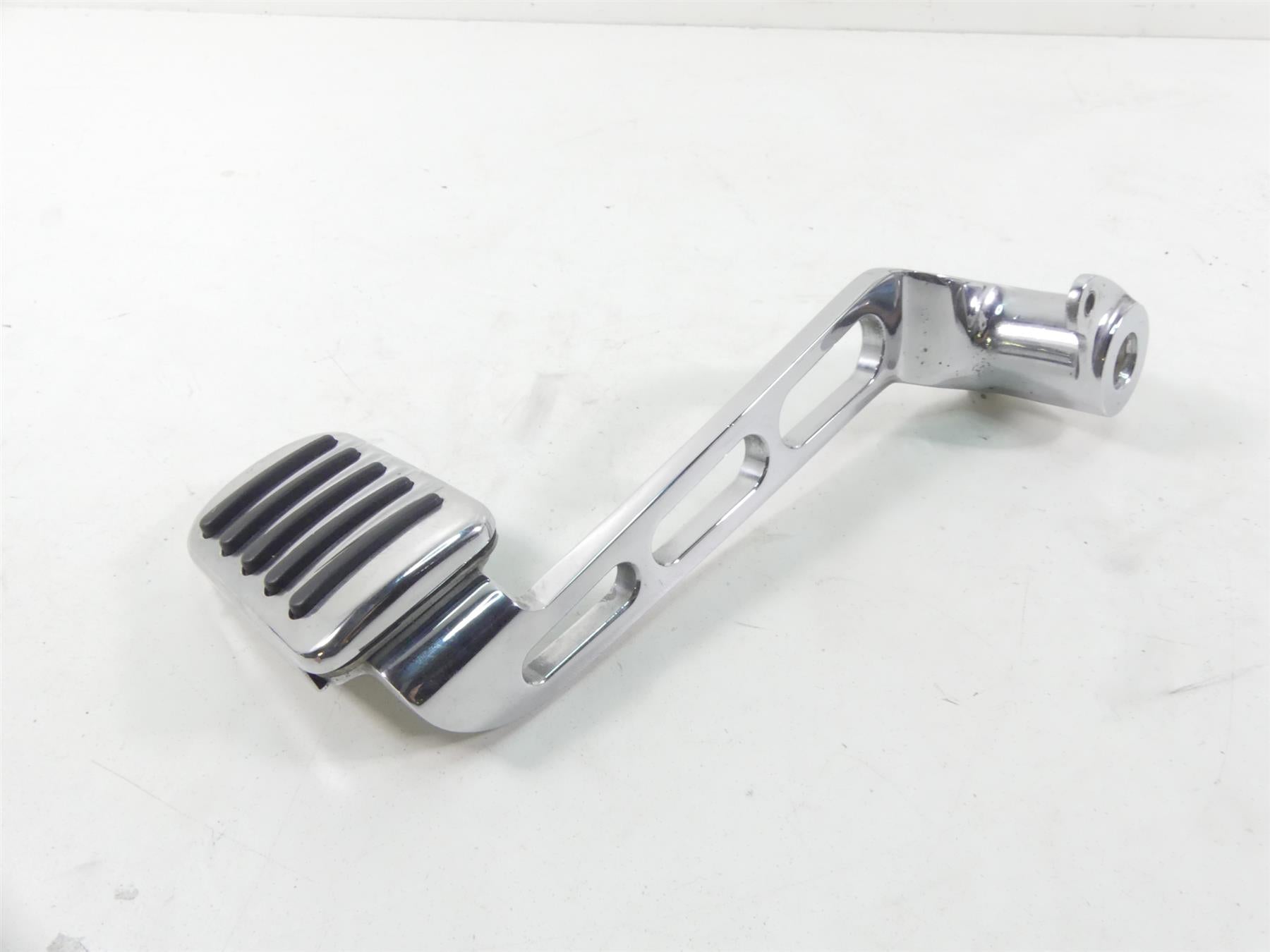 2004 Harley FLHTC SE CVO Electra Glide Chrome Rear Brake Pedal 42638-03 {{ shop.shopifyCountryName }} - Mototech271