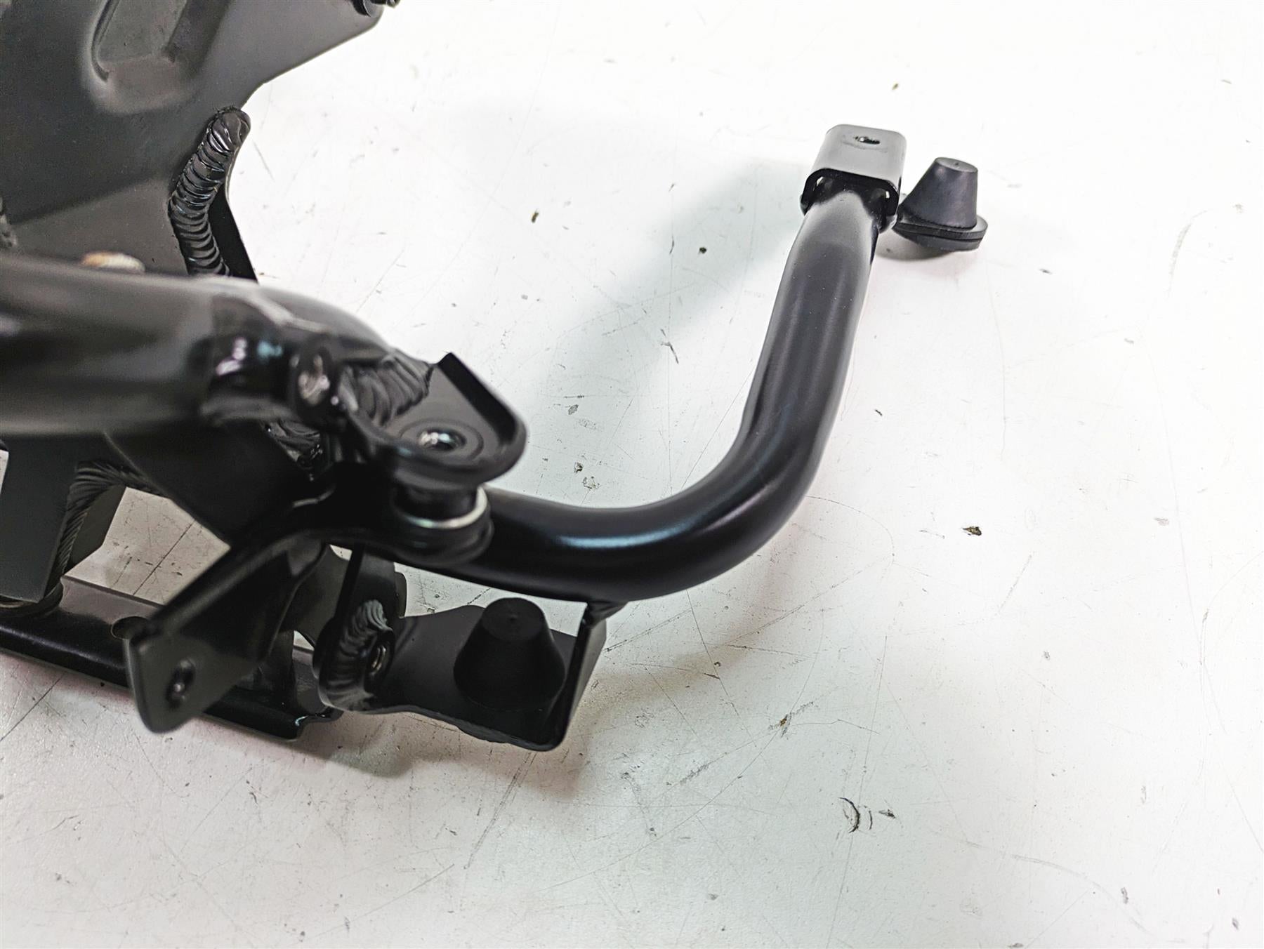 2022 Harley RA1250 S Pan America Headlight Lamp Mount Stay Bracket 47200529 {{ shop.shopifyCountryName }} - Mototech271