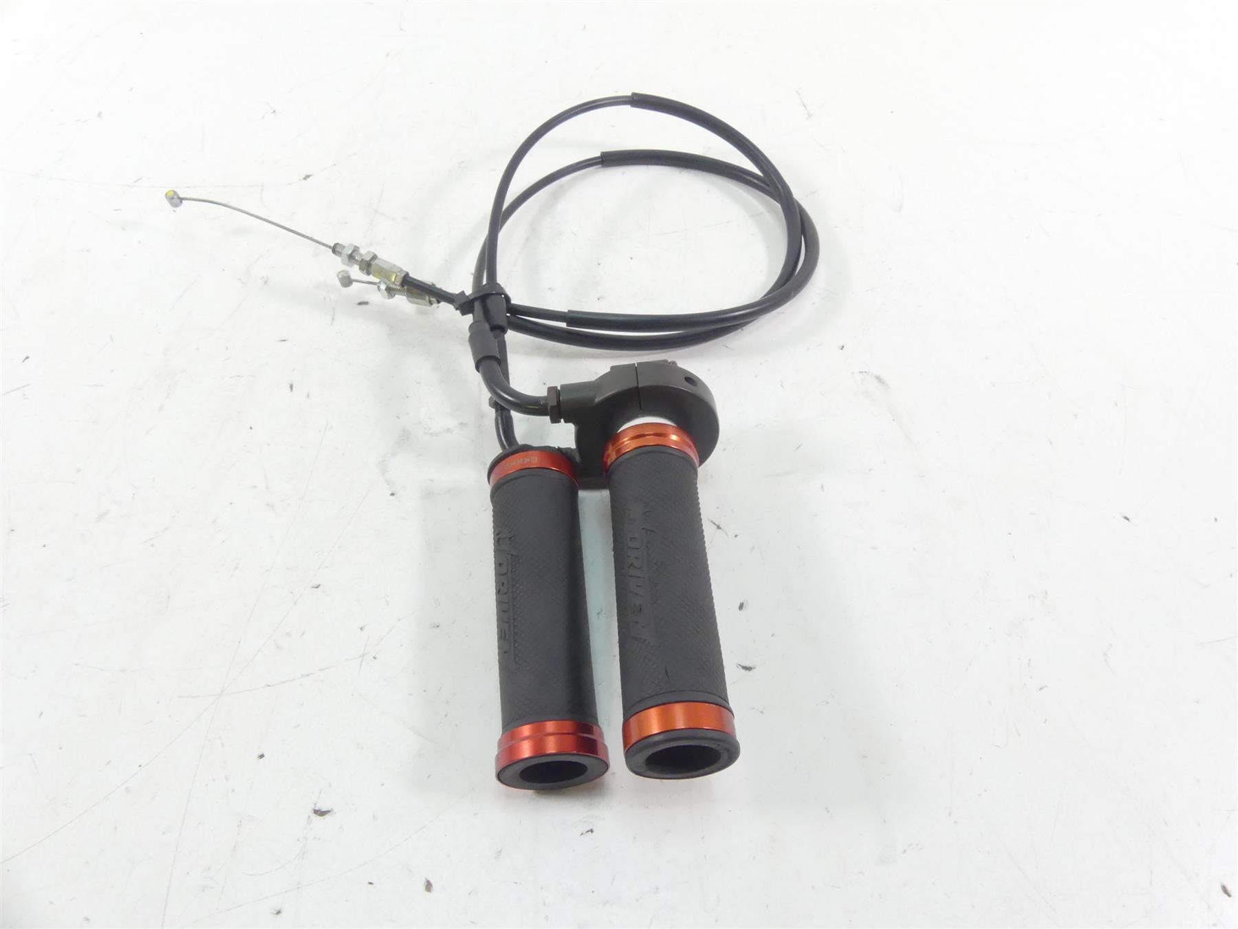 2015 Honda CBR1000 RR SC59 Right Hand Throttle Grip 53140-MCF-305 53140-MCF-000 {{ shop.shopifyCountryName }} - Mototech271
