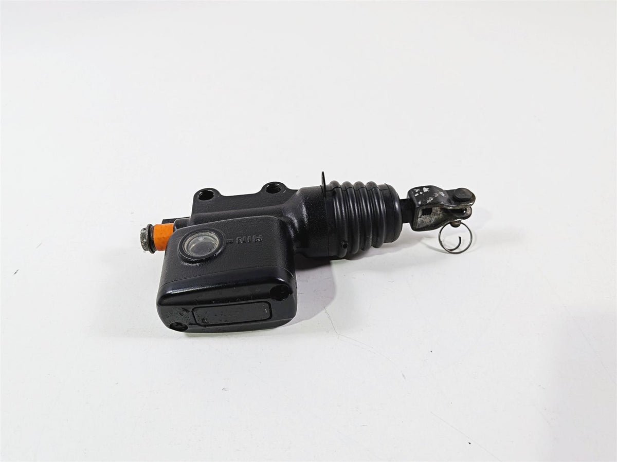 2022 Harley Softail FXLRST Low Rider Rear Brake Master Cylinder 41700460 {{ shop.shopifyCountryName }} - Mototech271