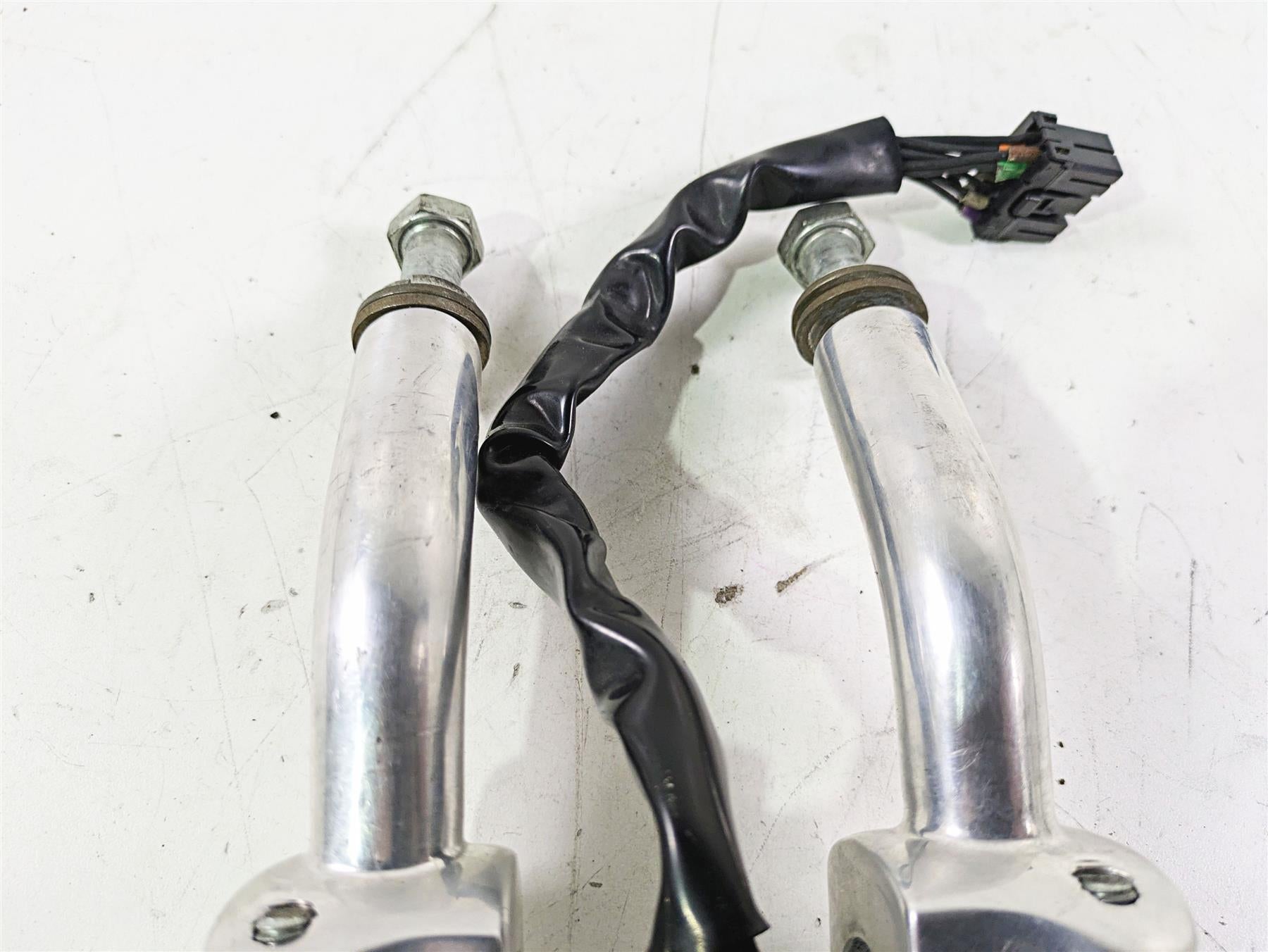 2002 Harley Dyna FXDL Low Rider Handlebar Riser Custom Top Plate Set 56124-77 {{ shop.shopifyCountryName }} - Mototech271