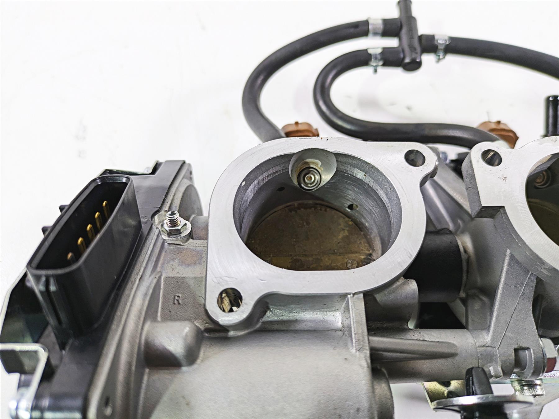 2022 MV Agusta F3 800 Rosso Throttle Body Bodies 8000B5347 8000B8699 8000B8704 {{ shop.shopifyCountryName }} - Mototech271