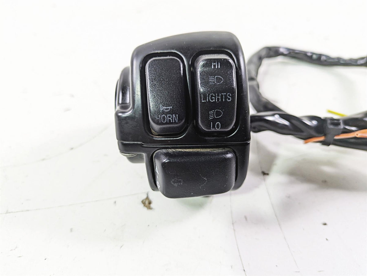 2012 Harley VRSCF Muscle V Rod Left Hand Control Switch - Read 71682-06A {{ shop.shopifyCountryName }} - Mototech271