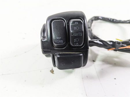 2012 Harley VRSCF Muscle V Rod Left Hand Control Switch - Read 71682-06A {{ shop.shopifyCountryName }} - Mototech271