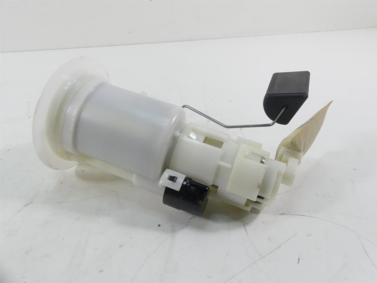 2013 Yamaha VMX17 V-Max 1700 Denso Fuel Gas Petrol Pump - Tested 2S3-13907-00-00 {{ shop.shopifyCountryName }} - Mototech271