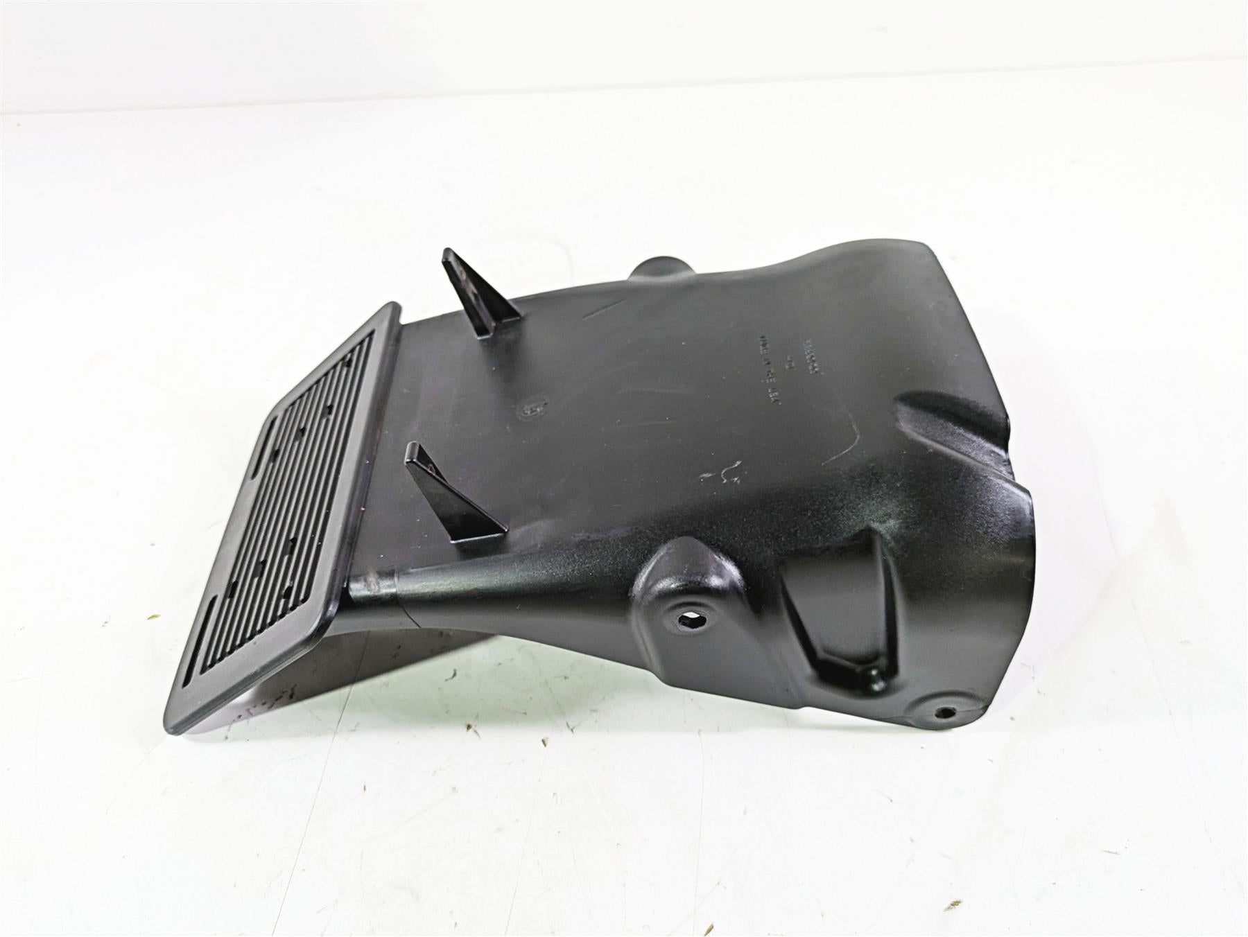 2003 Harley Softail FXSTDI Deuce 100th Rear License Plate Holder 68890-00 {{ shop.shopifyCountryName }} - Mototech271