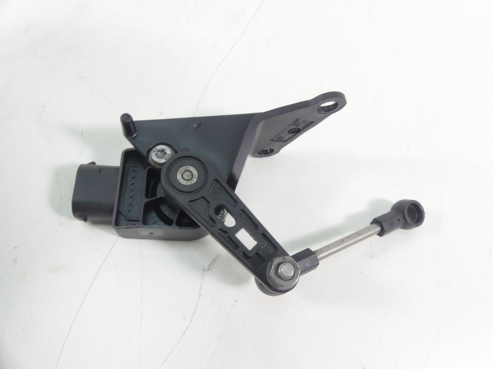 2018 BMW S1000XR K49 Rear Suspension Height Level Leveling Sensor 37146870000 {{ shop.shopifyCountryName }} - Mototech271