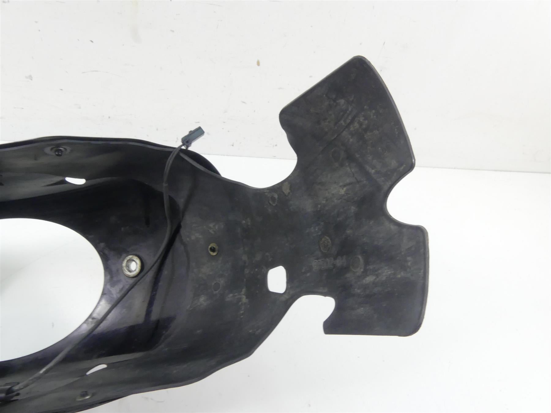 2007 Harley Sportster XL1200 Nightster Rear Fender & Side Plate Holder 59847-10 {{ shop.shopifyCountryName }} - Mototech271