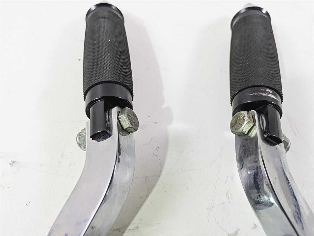 2001 Harley Touring FLHX Street Glide Avon Spike Rear Footpeg Set & Chrome Mount {{ shop.shopifyCountryName }} - Mototech271
