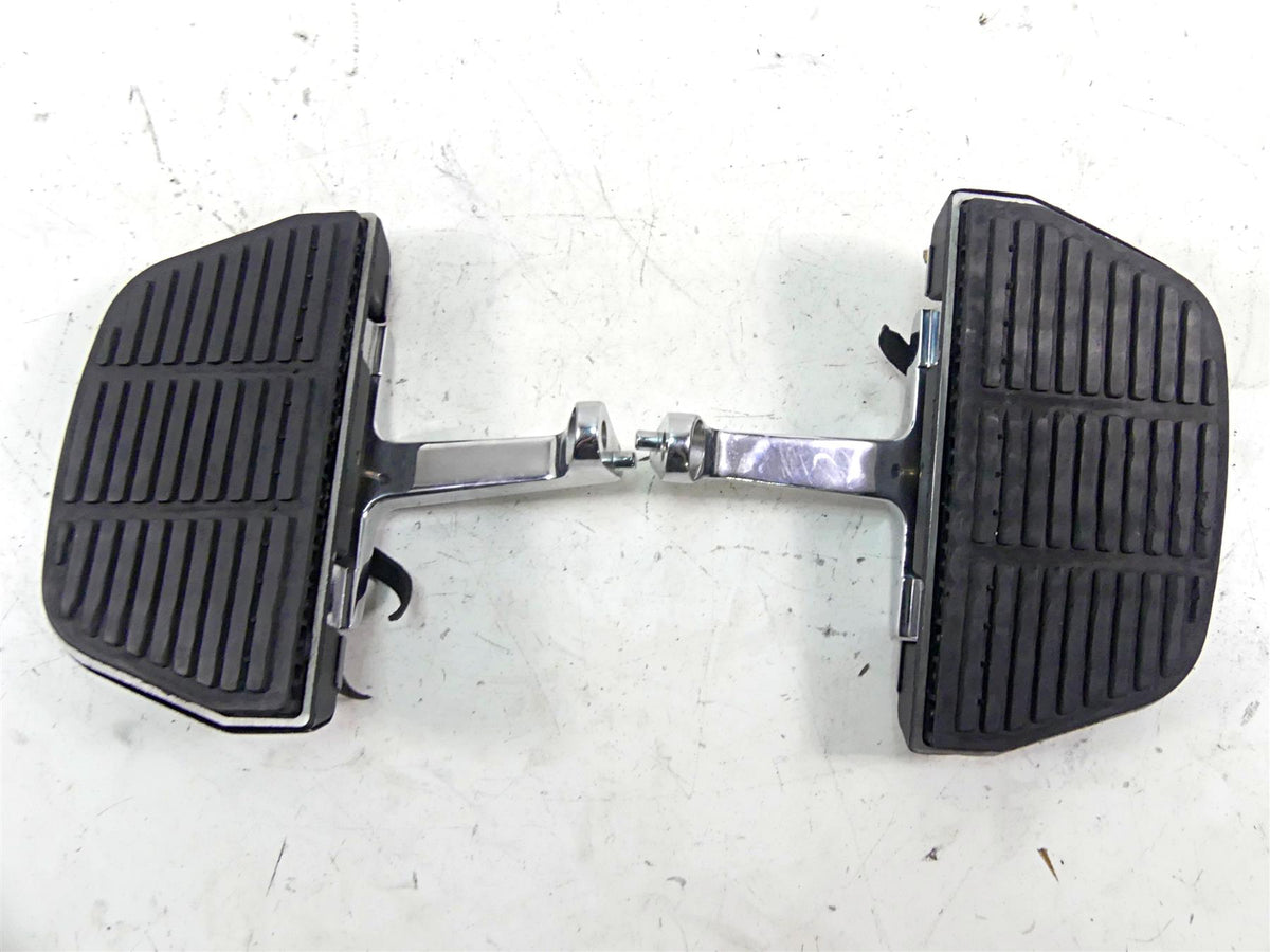 2002 Harley Touring FLHTC Electra Glide Passenger Floor Board Set 52719-93B {{ shop.shopifyCountryName }} - Mototech271
